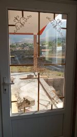 درب شیشه ای